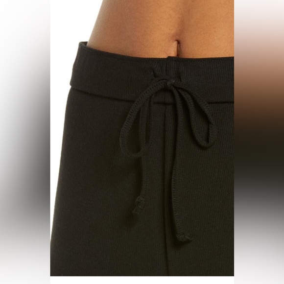 Skims Soft Lounge Rib Pajamas - Picture 4 of 4